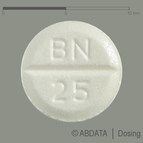 Produktabbildungen für BACLOFEN-ratiopharm 25 mg Tabletten in der Vorder-, Hinter- und Seitenansicht.